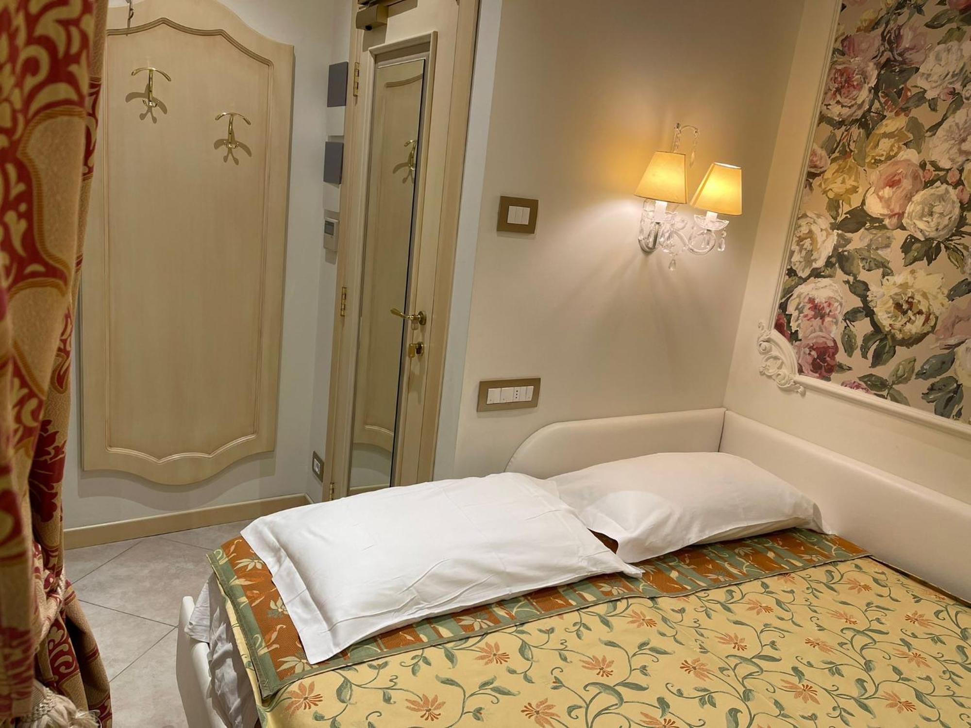 Hotel Astigiana&Appartamenti Varazze Buitenkant foto